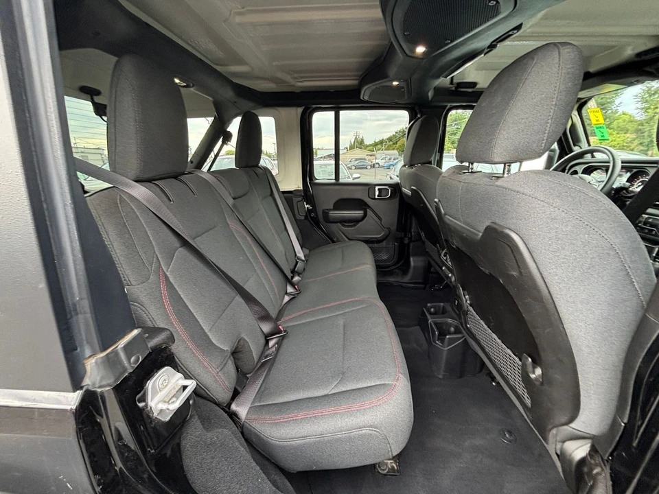 2025 Jeep JL Wrangler - Image 26 of 31