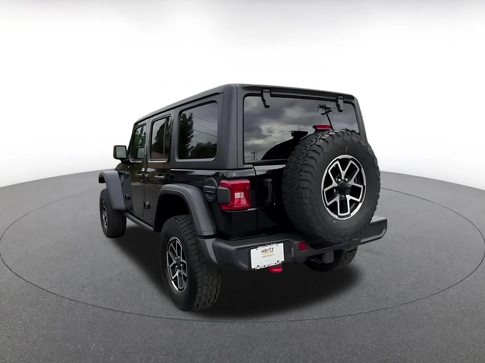 2025 Jeep JL Wrangler - Image 12 of 31