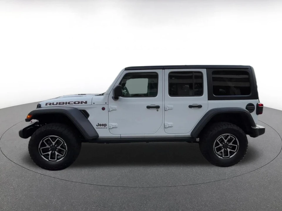 2025 Jeep JL Wrangler - Image 8 of 31