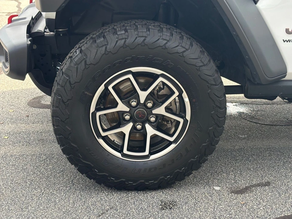 2025 Jeep JL Wrangler - Image 31 of 31