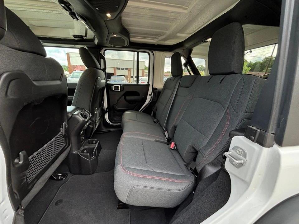 2025 Jeep JL Wrangler - Image 26 of 31