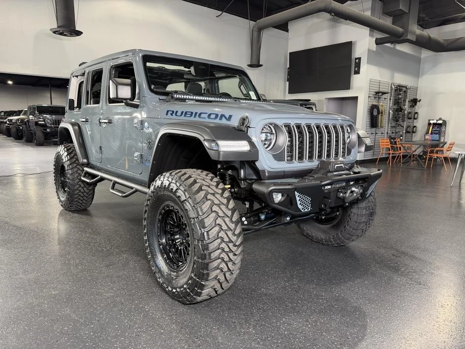 2025 Jeep JL Wrangler - Image 2 of 31
