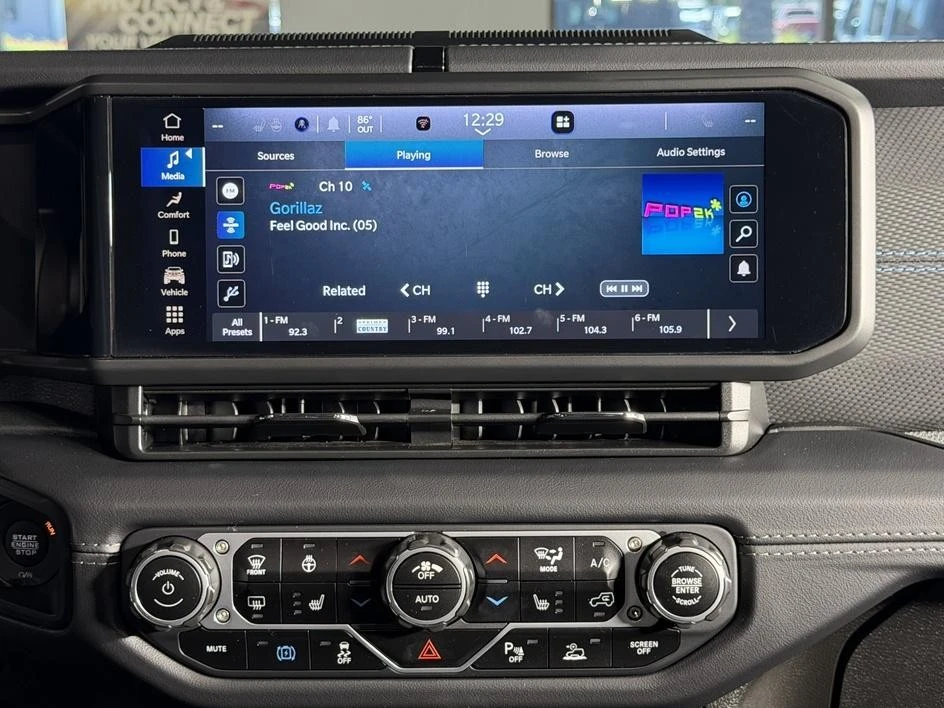 2025 Jeep JL Wrangler - Image 29 of 31