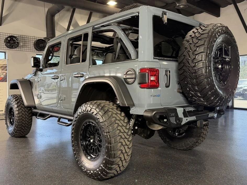 2025 Jeep JL Wrangler - Image 5 of 31