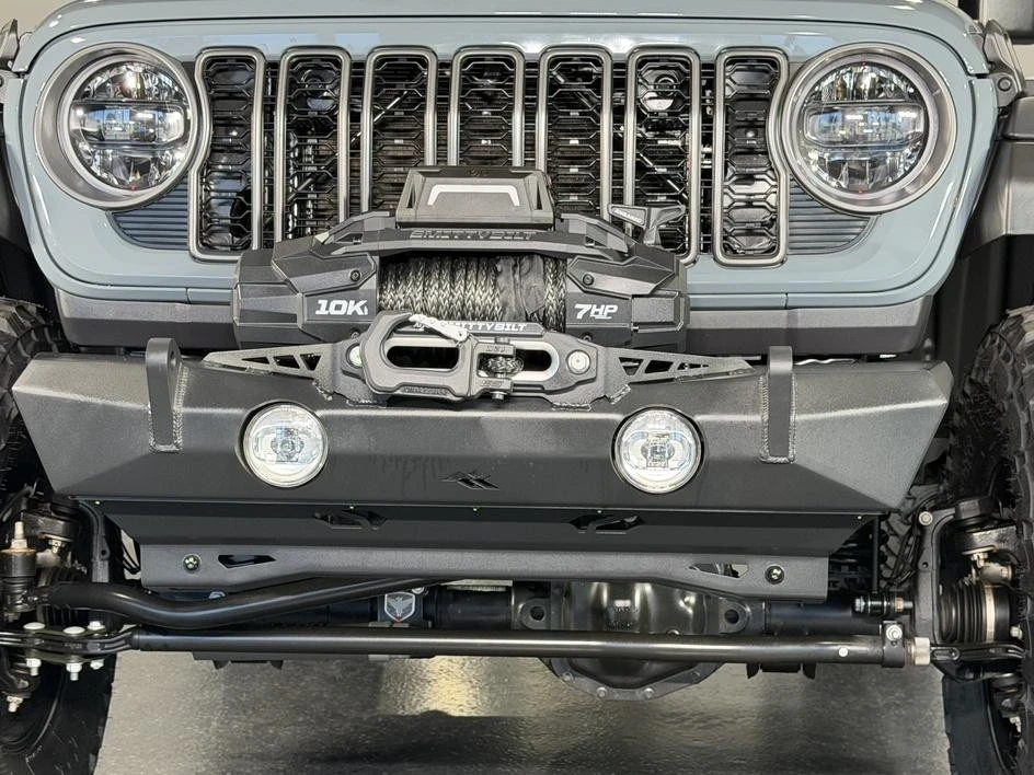 2025 Jeep JL Wrangler - Image 4 of 30