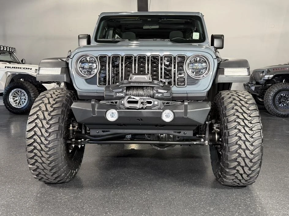 2025 Jeep JL Wrangler - Image 3 of 30