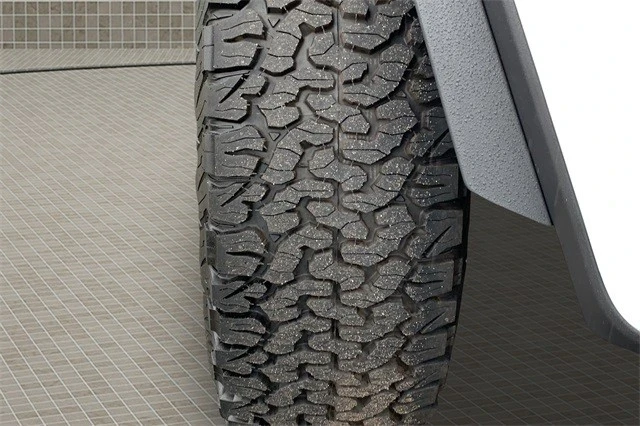 2025 Jeep JL Wrangler - Image 11 of 12