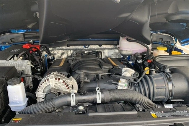 2025 Jeep JL Wrangler - Image 12 of 12