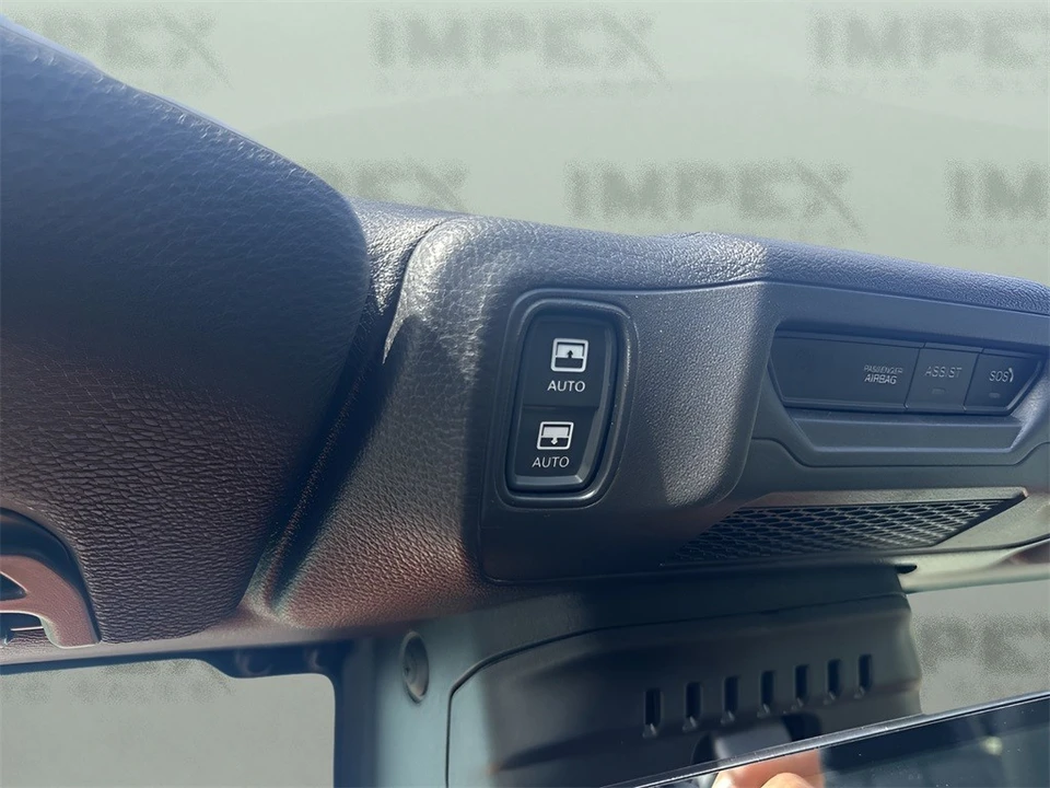 2025 Jeep JL Wrangler - Image 12 of 12