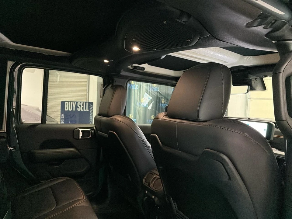 2025 Jeep - Image 28 of 31