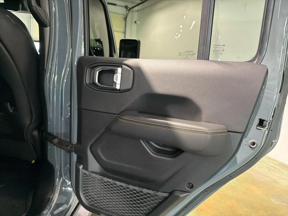 2025 Jeep - Image 29 of 31
