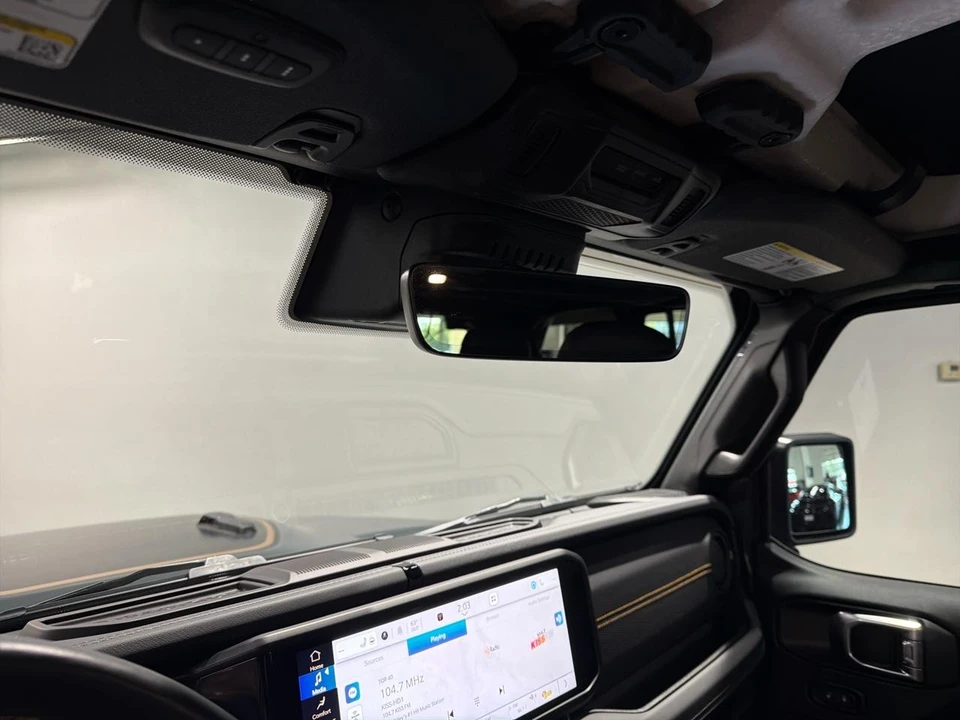 2025 Jeep - Image 20 of 31