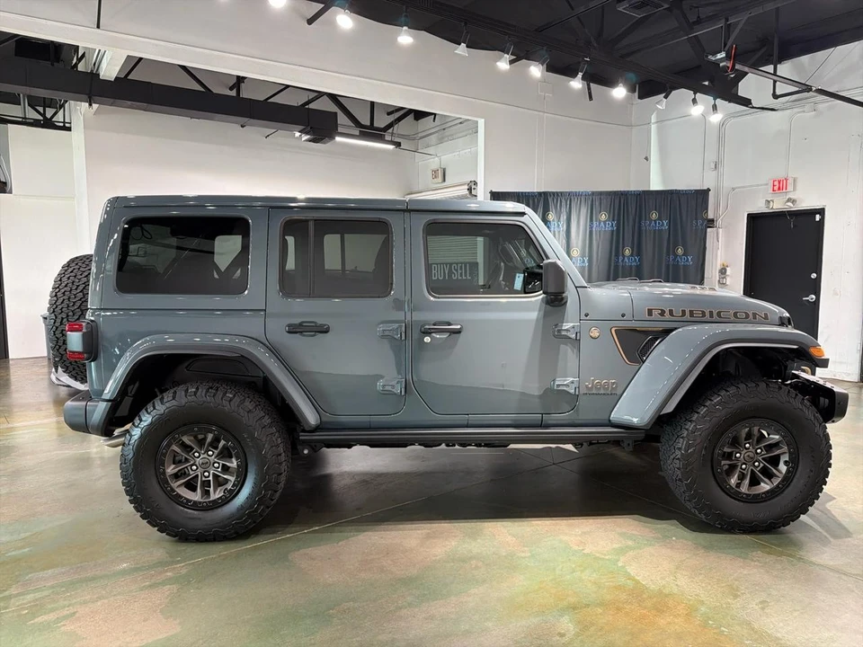 2025 Jeep - Image 10 of 31