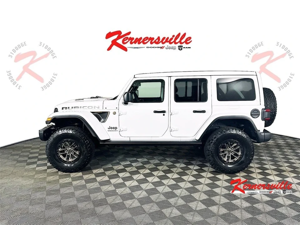 2025 Jeep JL Wrangler - Image 4 of 12
