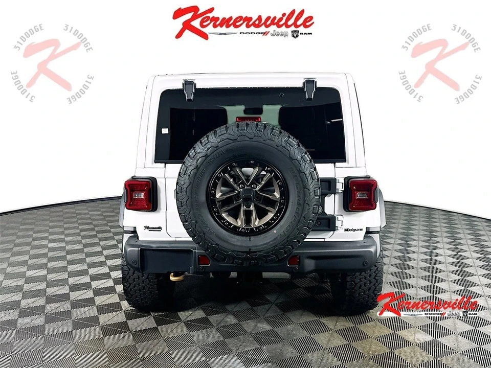 2025 Jeep JL Wrangler - Image 6 of 21