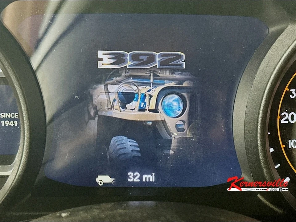 2025 Jeep JL Wrangler - Image 11 of 21