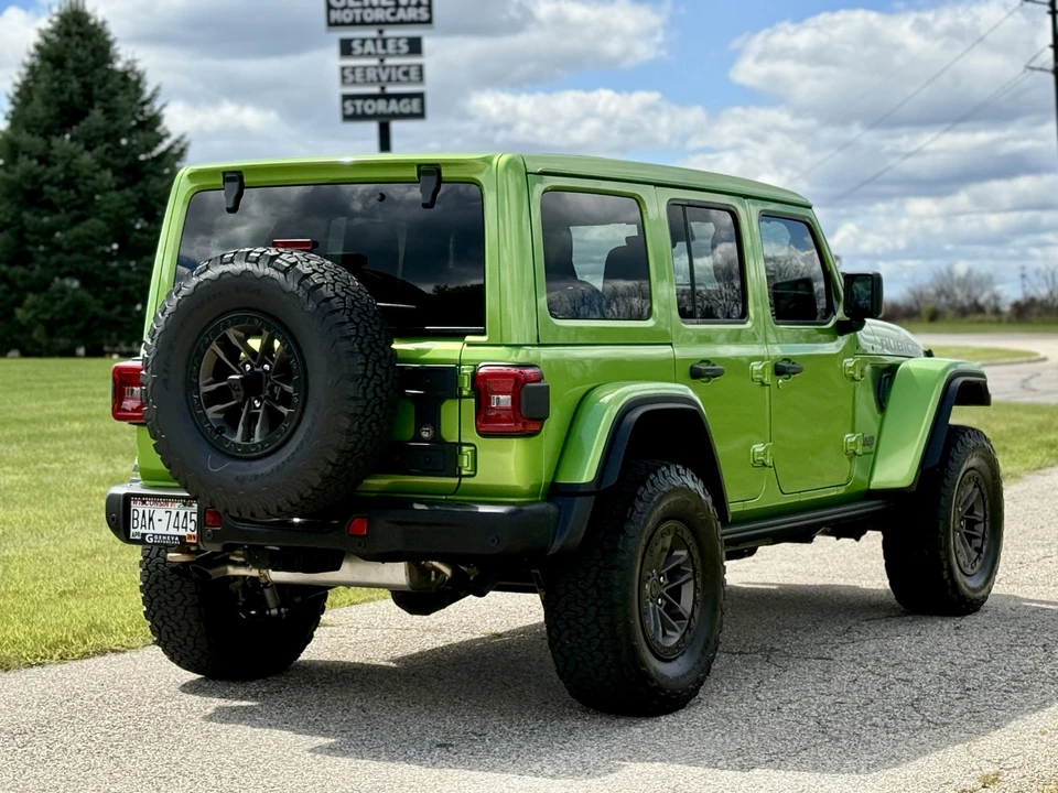 2025 Jeep JL Wrangler - Image 12 of 31