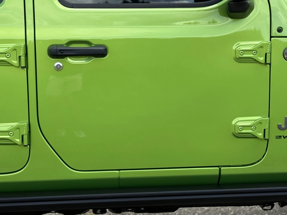 2025 Jeep JL Wrangler - Image 31 of 31