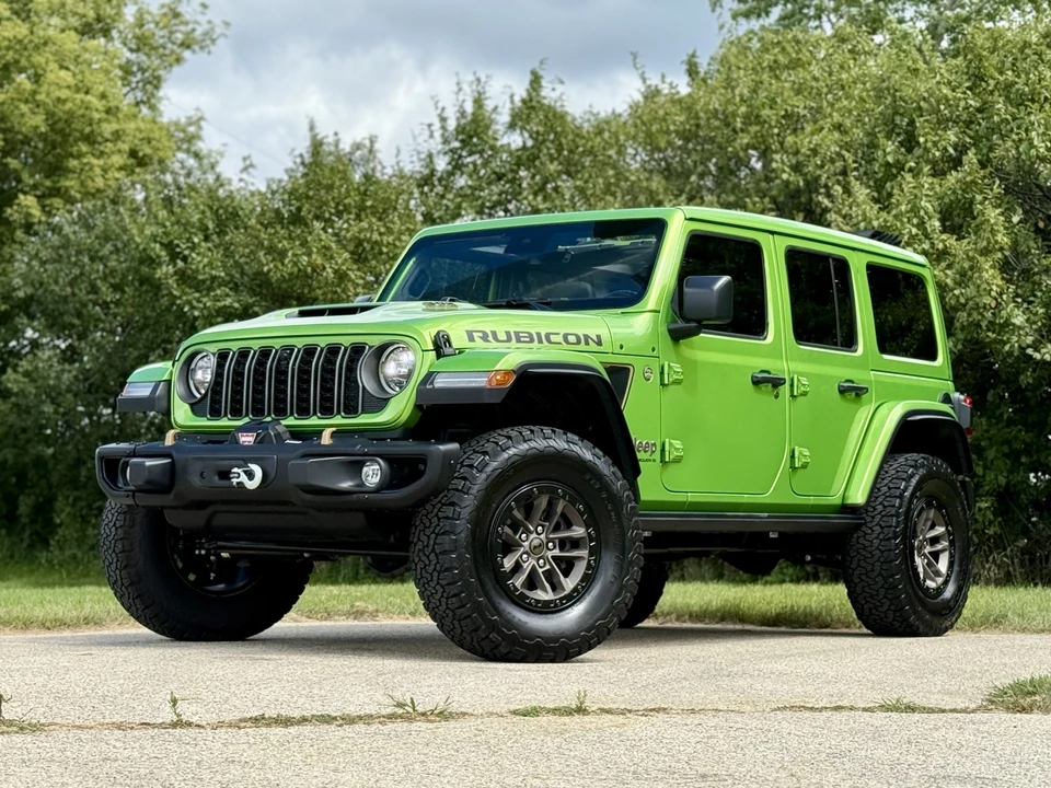2025 Jeep JL Wrangler - Image 4 of 31