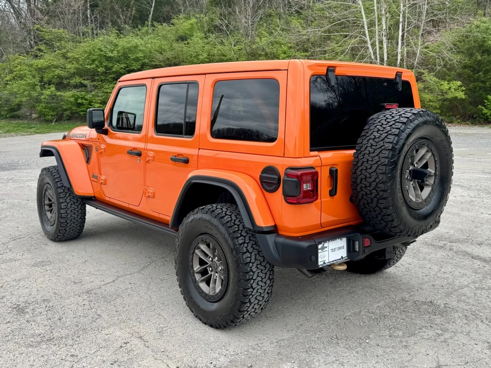 2025 Jeep JL Wrangler - Image 4 of 21