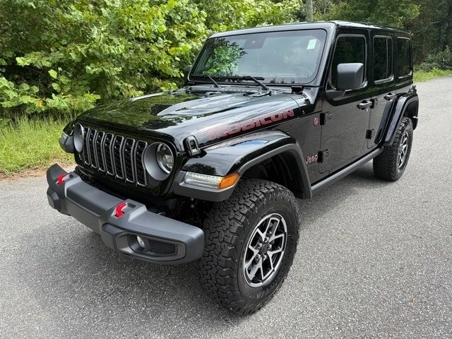 2025 Jeep JL Wrangler - Image 3 of 21