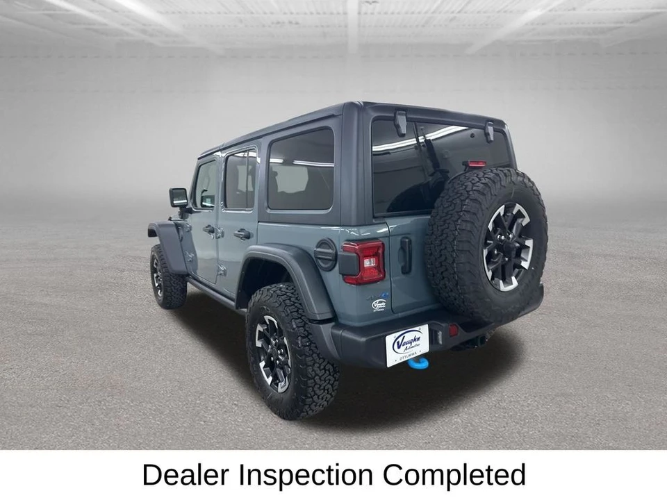 2025 Jeep JL Wrangler - Image 9 of 31