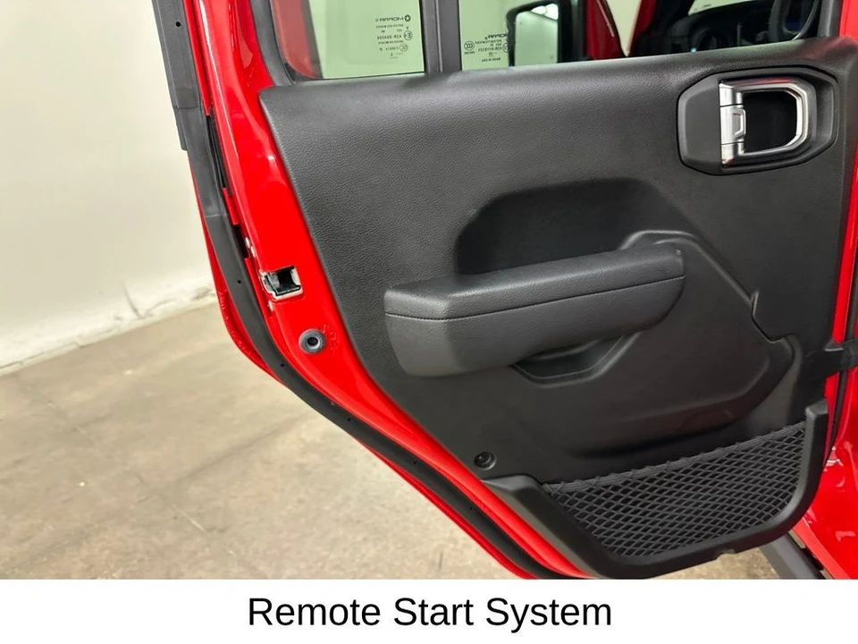 2025 Jeep JL Wrangler - Image 31 of 31