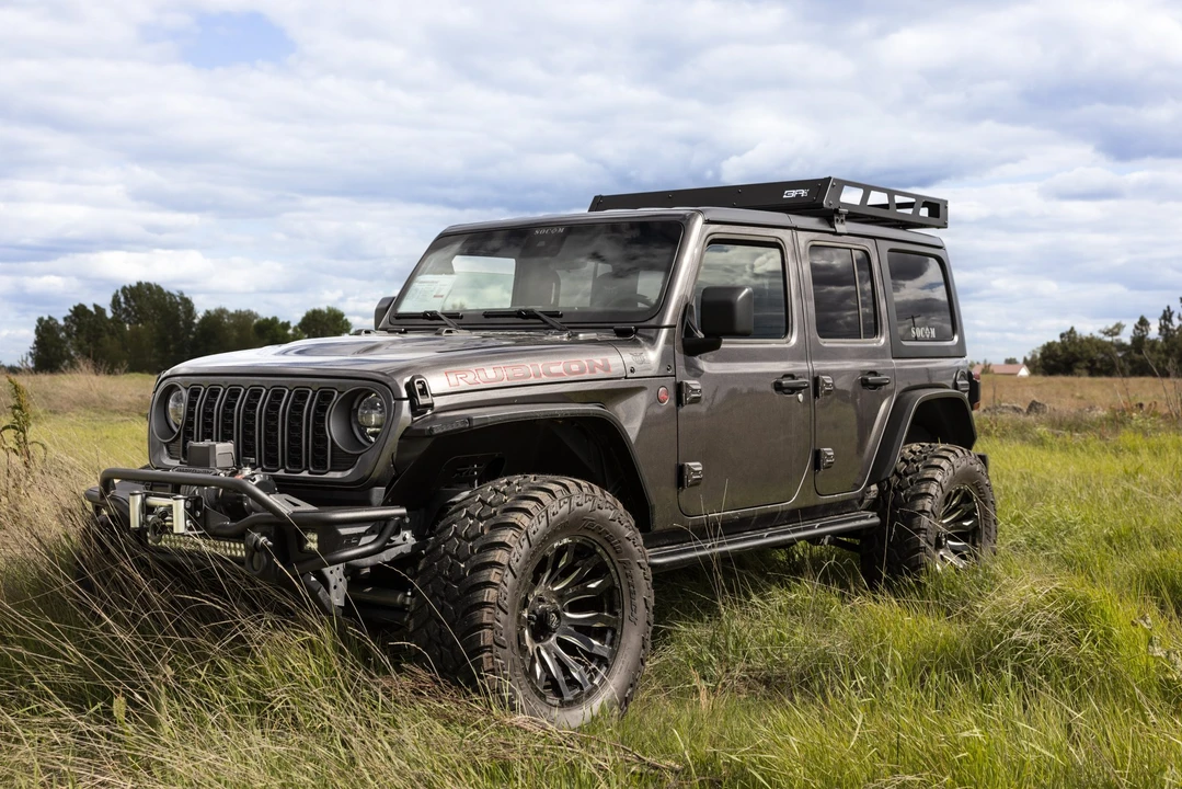 2025 Jeep JL Wrangler - Image 7 of 31