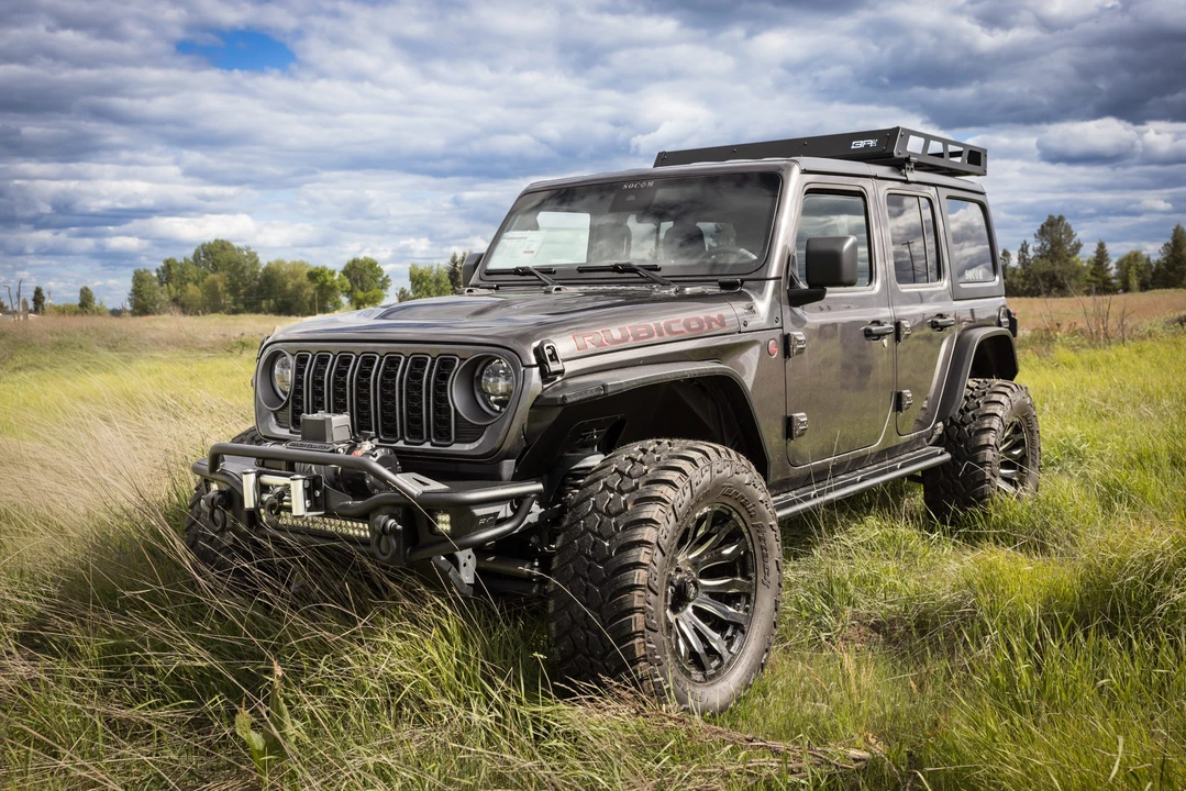 2025 Jeep JL Wrangler - Image 6 of 31