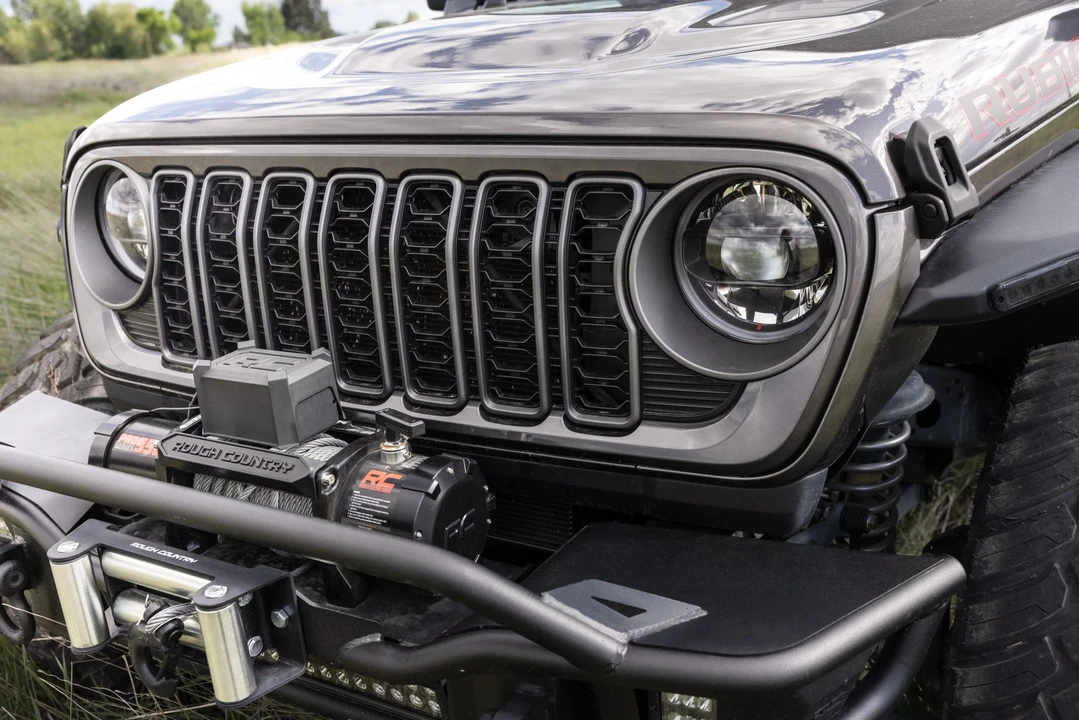2025 Jeep JL Wrangler - Image 31 of 31