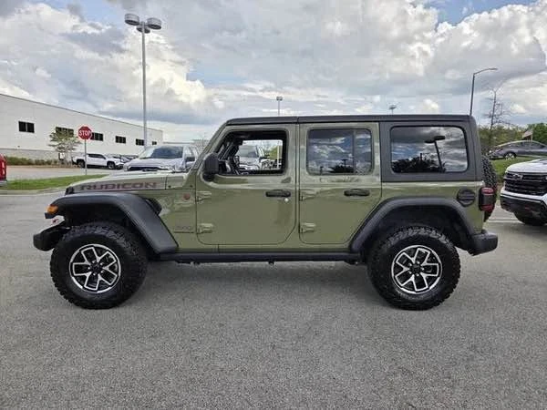 2025 Jeep JL Wrangler - Image 2 of 2