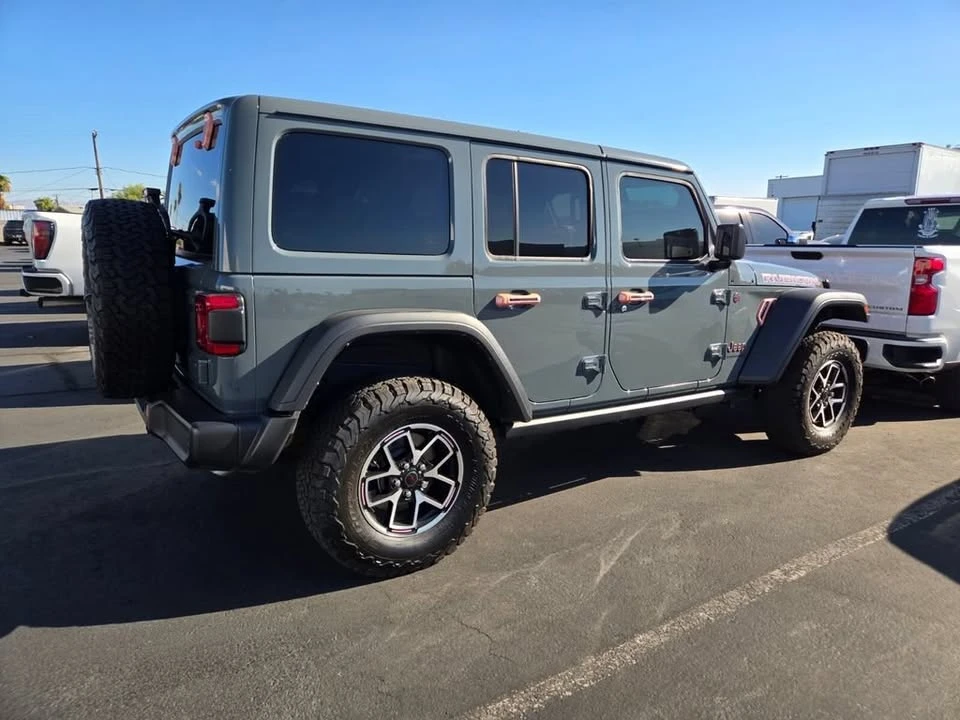 2025 Jeep JL Wrangler - Image 2 of 4
