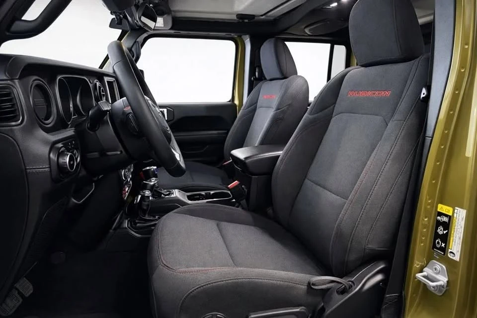 2025 Jeep JL Wrangler - Image 12 of 20
