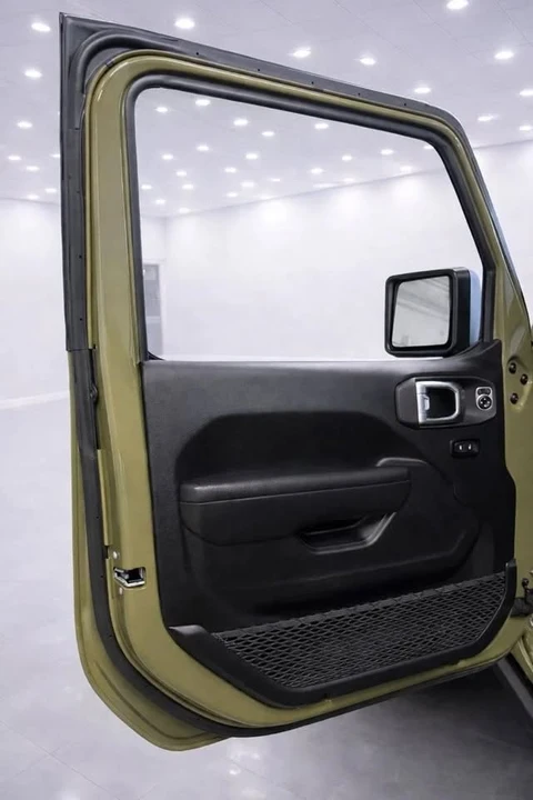 2025 Jeep JL Wrangler - Image 9 of 20