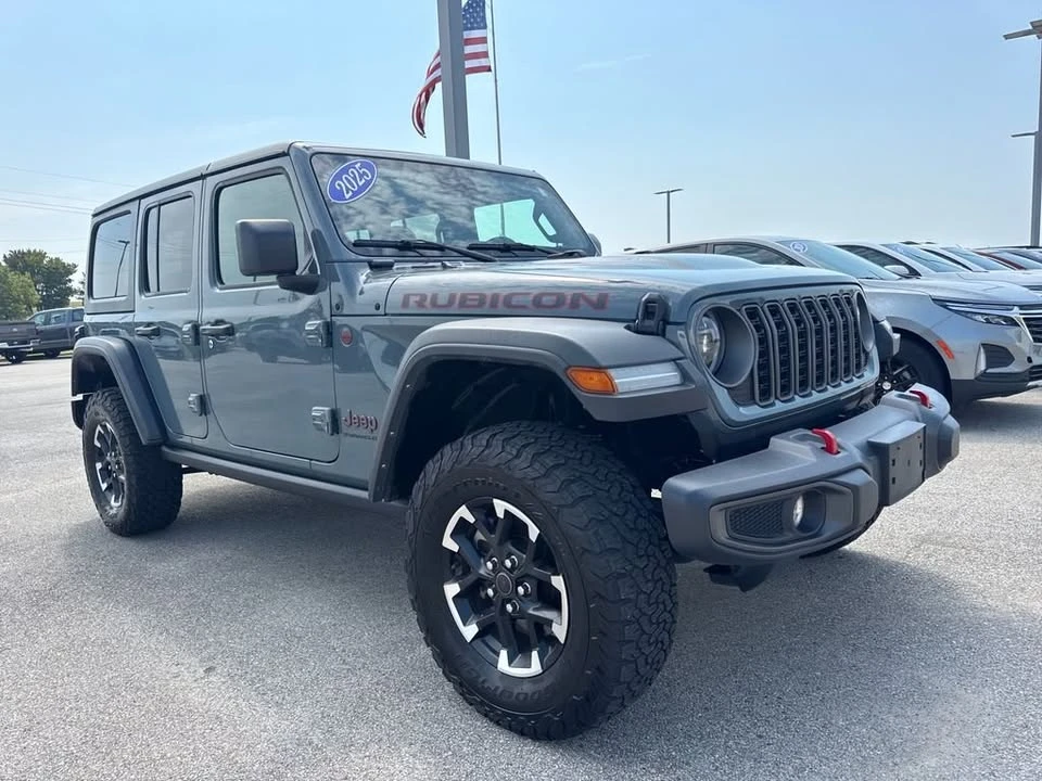 2025 Jeep JL Wrangler - Image 10 of 20