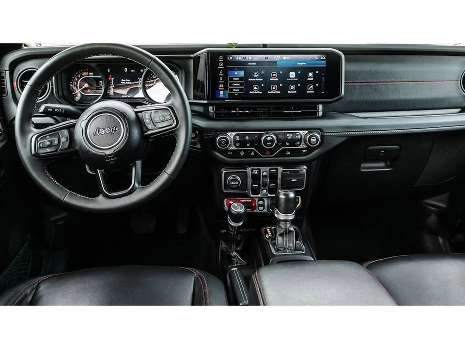 2025 Jeep JL Wrangler - Image 15 of 18