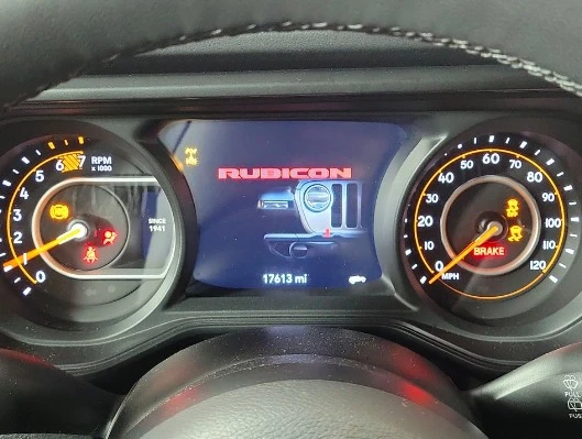 2025 Jeep JL Wrangler - Image 7 of 12