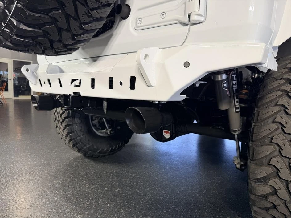 2025 Jeep JL Wrangler - Image 21 of 31