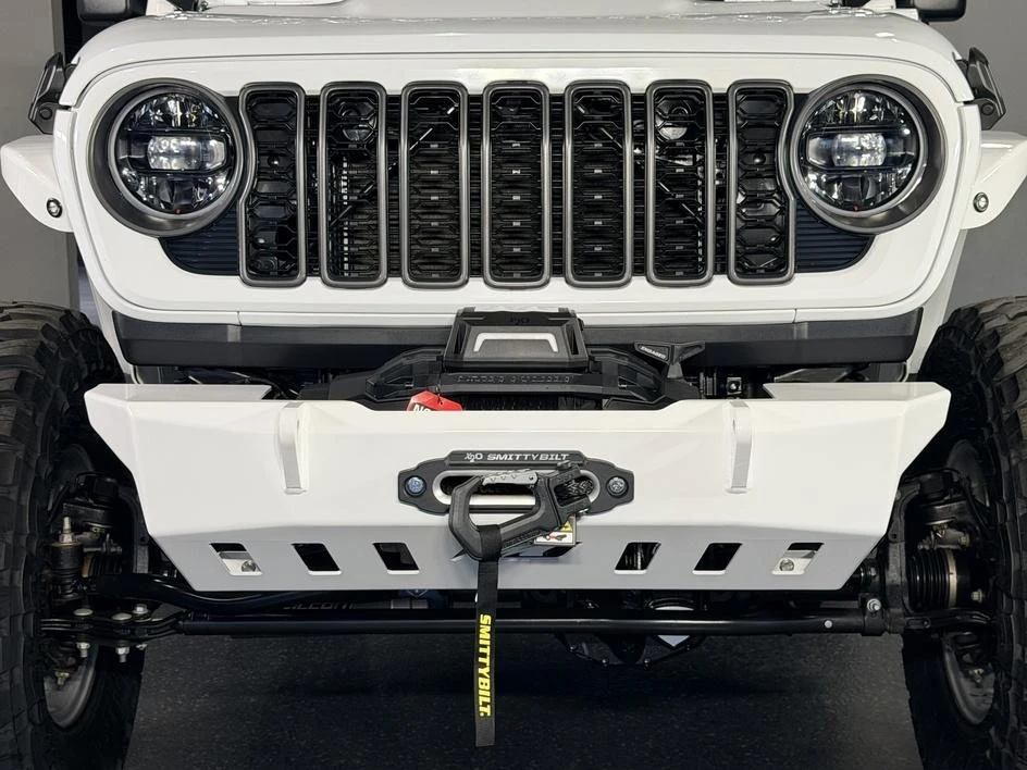 2025 Jeep JL Wrangler - Image 11 of 31