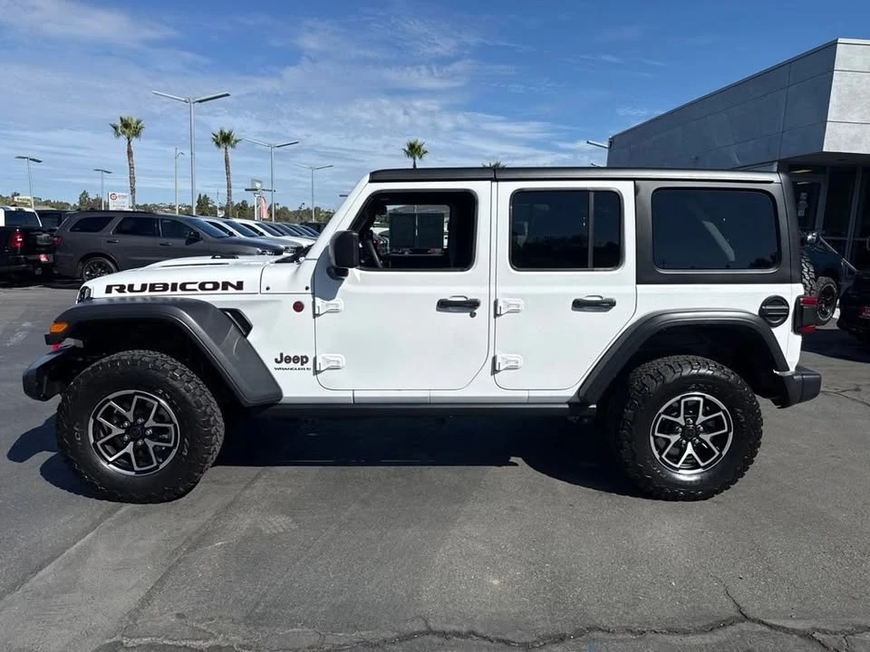 2025 Jeep JL Wrangler - Image 3 of 19