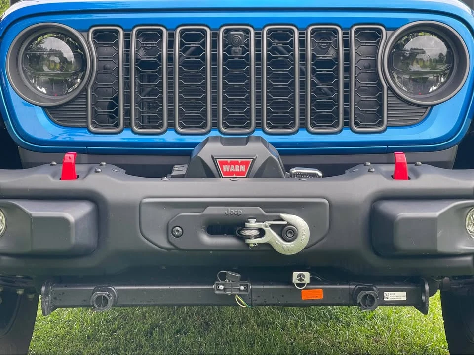 2025 Jeep JL Wrangler - Image 7 of 12
