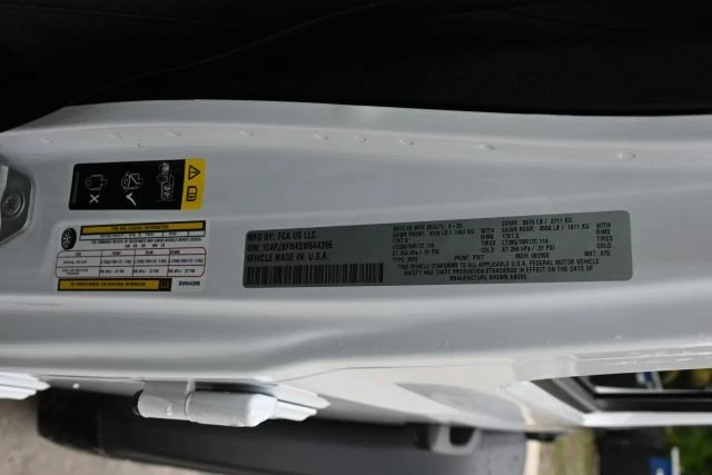 2025 Jeep JL Wrangler - Image 19 of 19