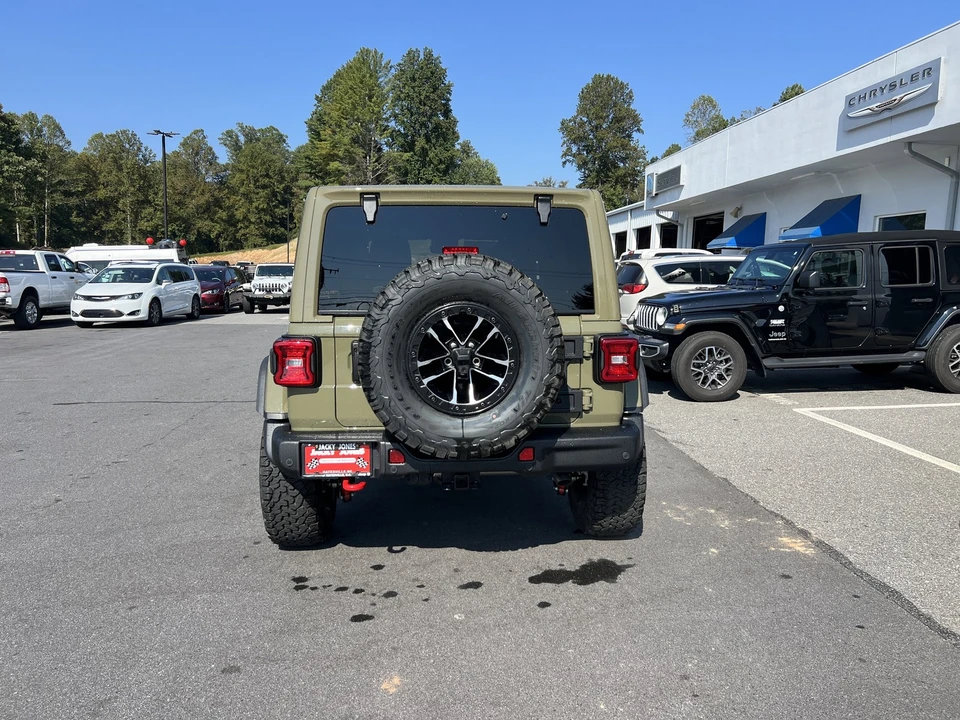 2025 Jeep JL Wrangler - Image 2 of 21