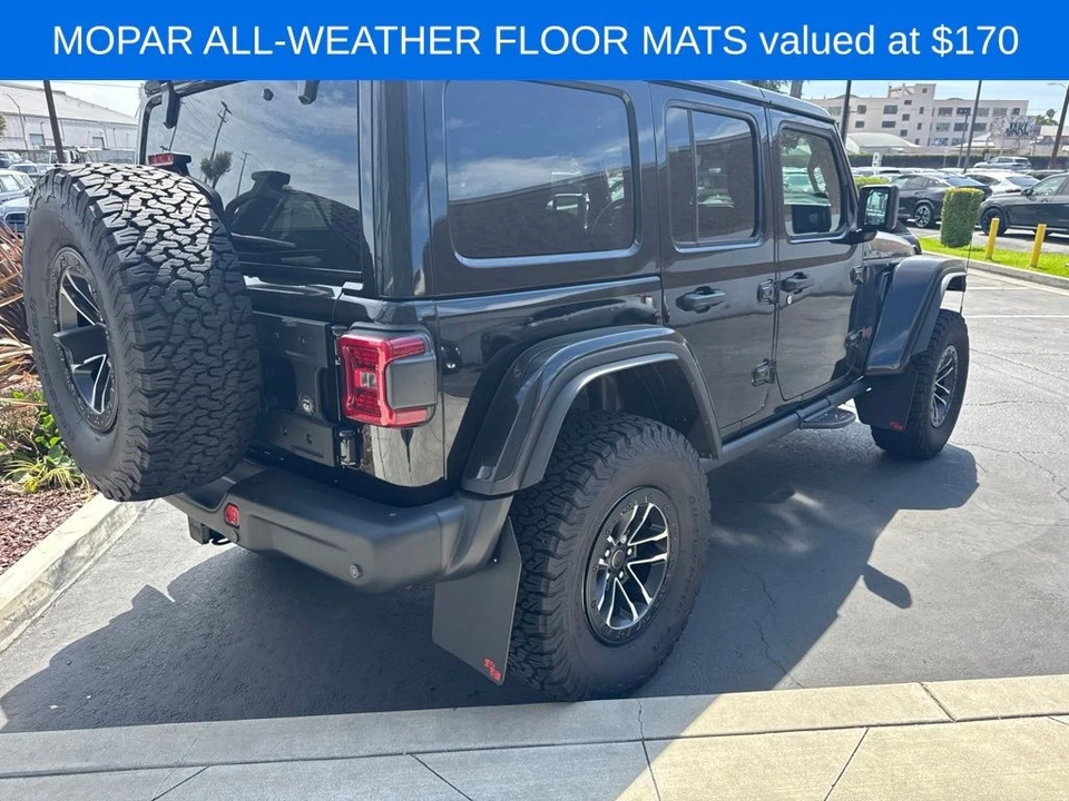 2025 Jeep JL Wrangler - Image 5 of 23