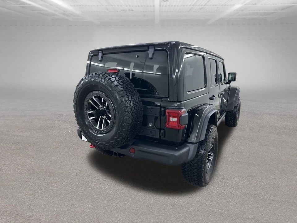 2025 Jeep JL Wrangler - Image 10 of 12