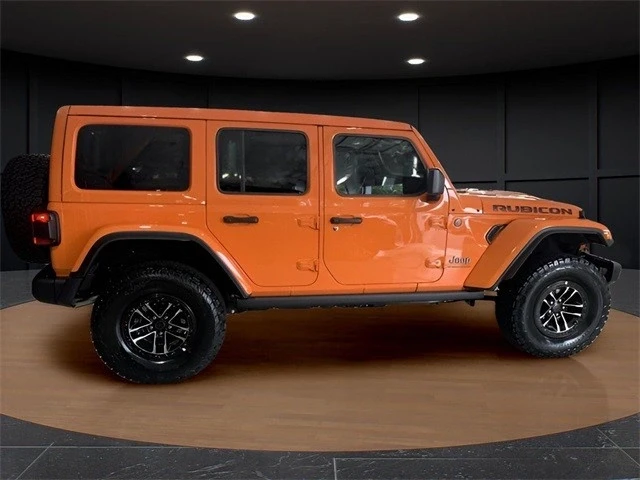 2025 Jeep JL Wrangler - Image 6 of 21