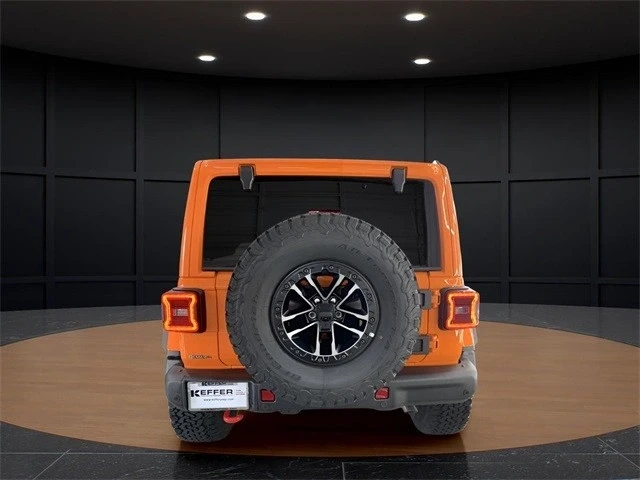 2025 Jeep JL Wrangler - Image 4 of 21