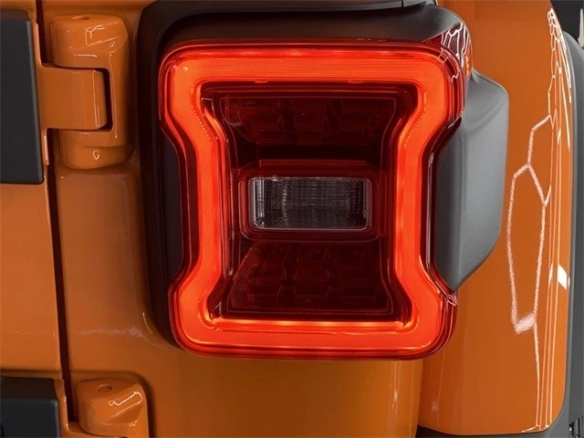 2025 Jeep JL Wrangler - Image 13 of 21