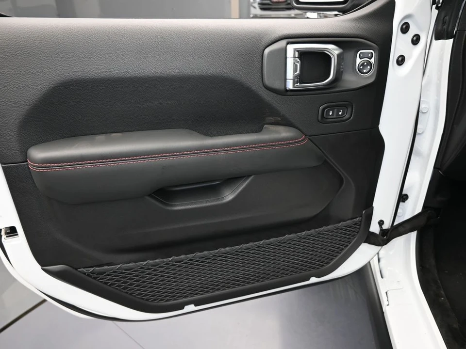 2025 Jeep JL Wrangler - Image 12 of 12