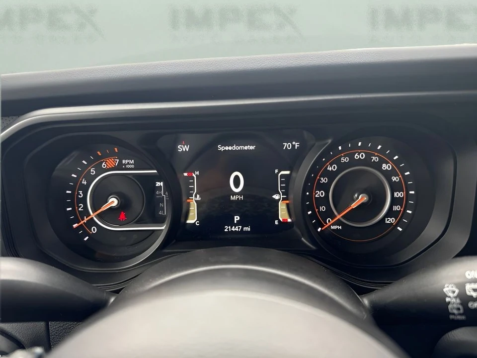 2025 Jeep JL Wrangler - Image 15 of 24